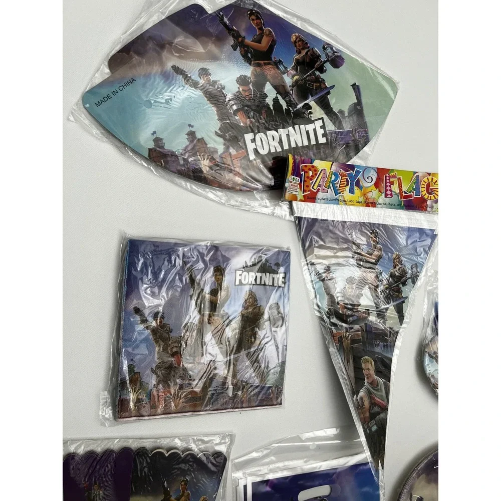 Fortnite Party Celebration Kit for‎ 6. NEW